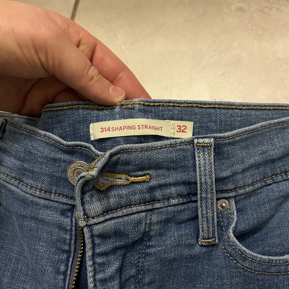 Levi’s Shaping Straight size 32 - Picture 2 of 10